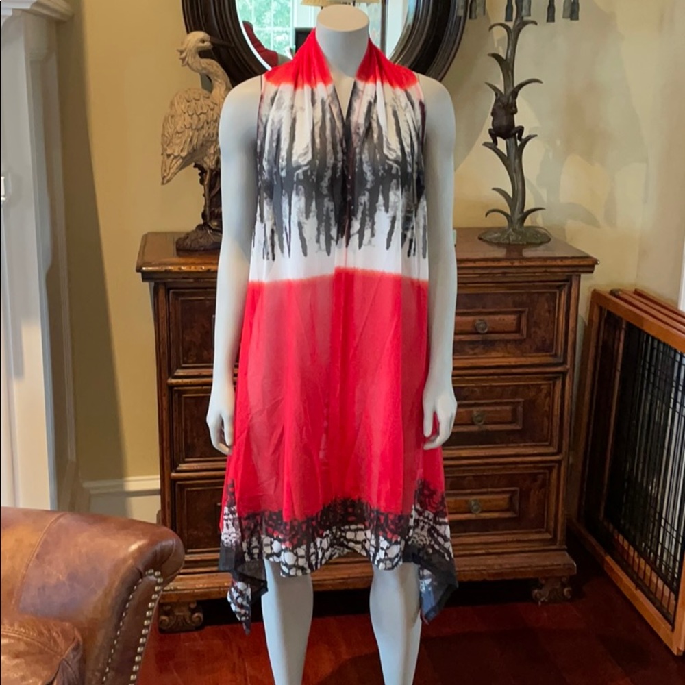 Beautiful wrap! Wear with a belt and leggings!